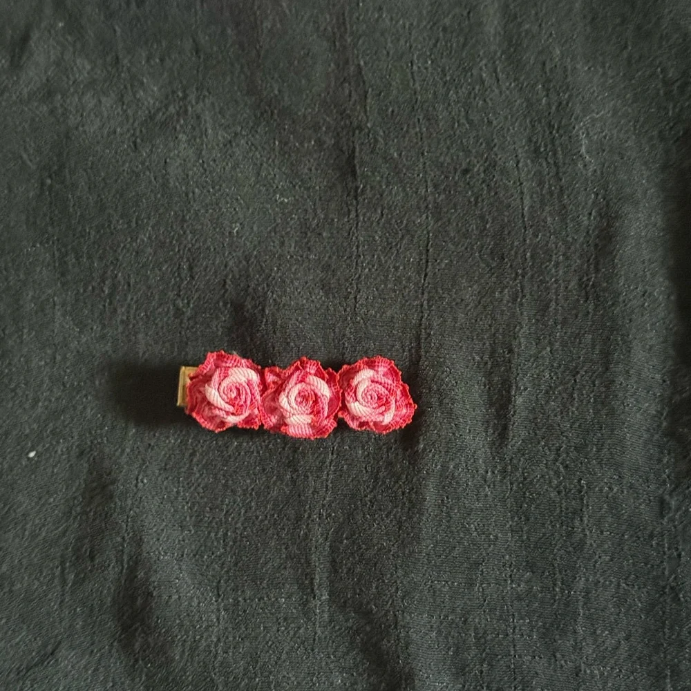 Elegant Rose Hair Clip in Pink